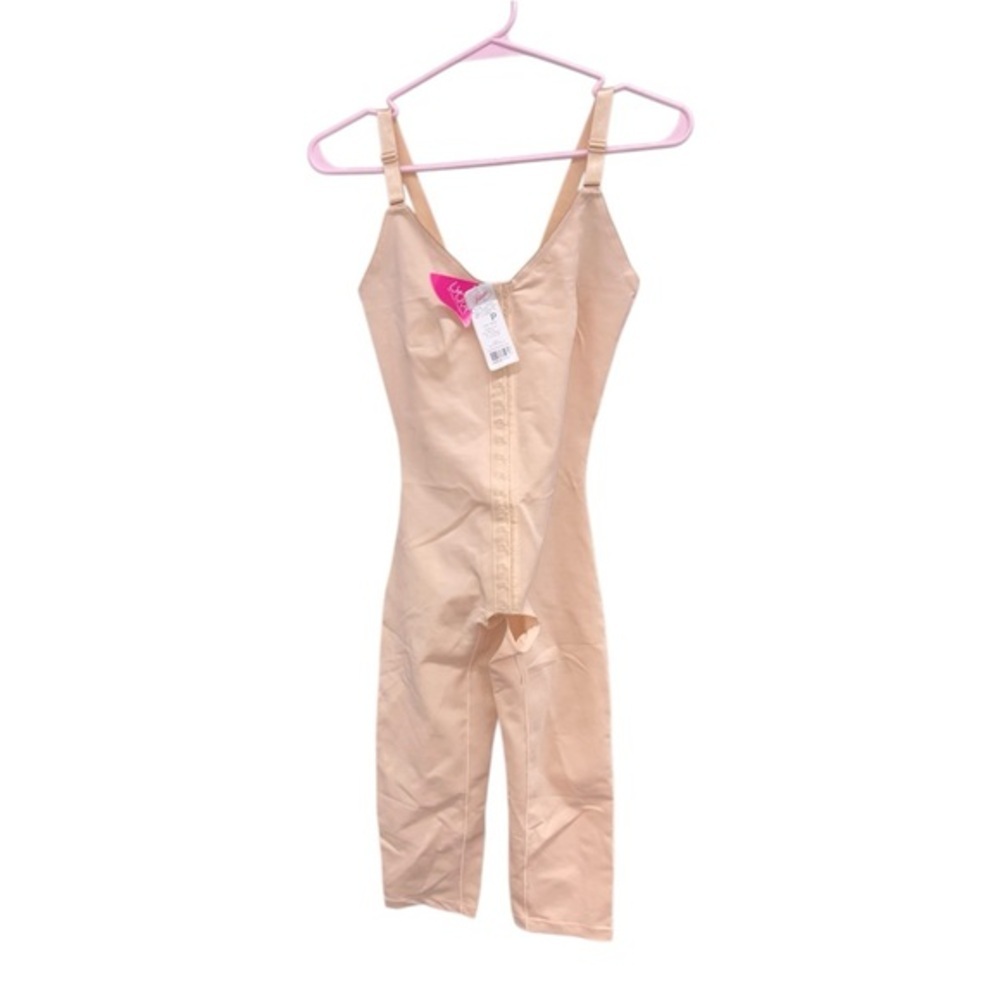 Nude Seamless Full-Body Shapewear Bodysuit size small